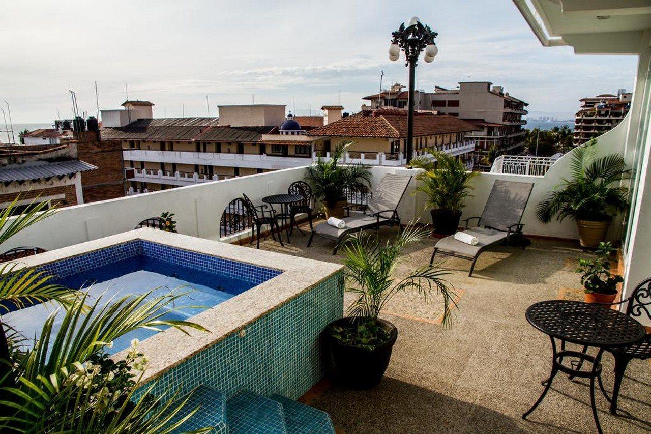 Hotel Andales On The Bay Suites 巴亞爾塔港 外观 照片