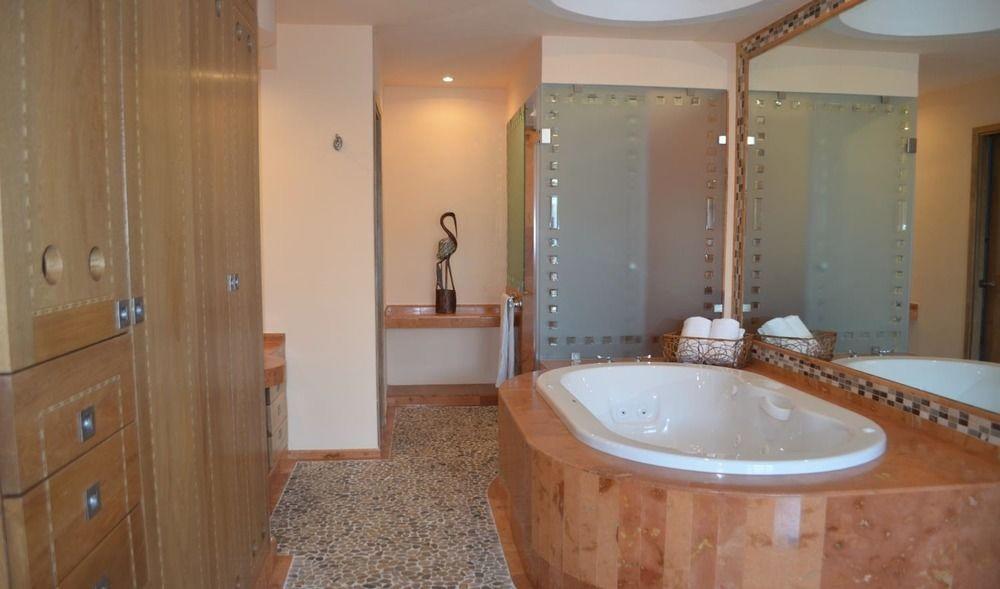 Hotel Andales On The Bay Suites 巴亞爾塔港 外观 照片
