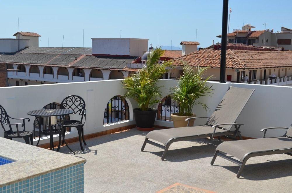 Hotel Andales On The Bay Suites 巴亞爾塔港 外观 照片