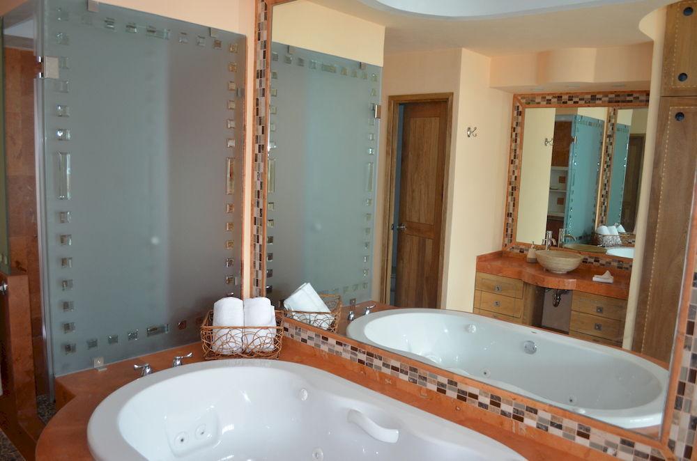 Hotel Andales On The Bay Suites 巴亞爾塔港 外观 照片